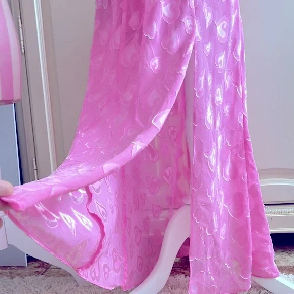 Victoria’s Secret Vintage Pink Hearts Gown Miracle Underwire/Push-up Bra Front - Picture 4 of 10